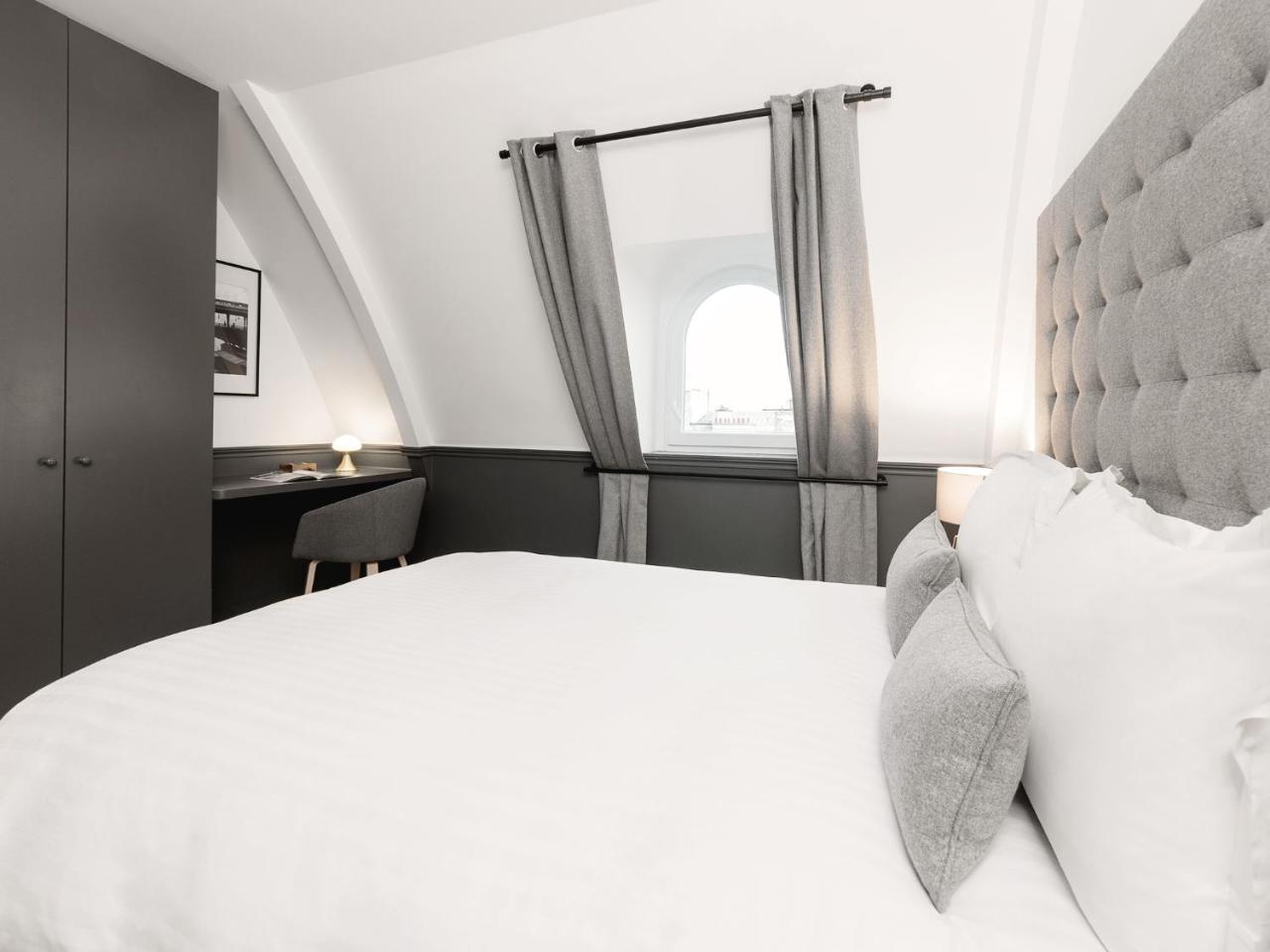 Livinparis - Luxury Ac 2 & 3 Bedrooms Le Louvre Eksteriør billede
